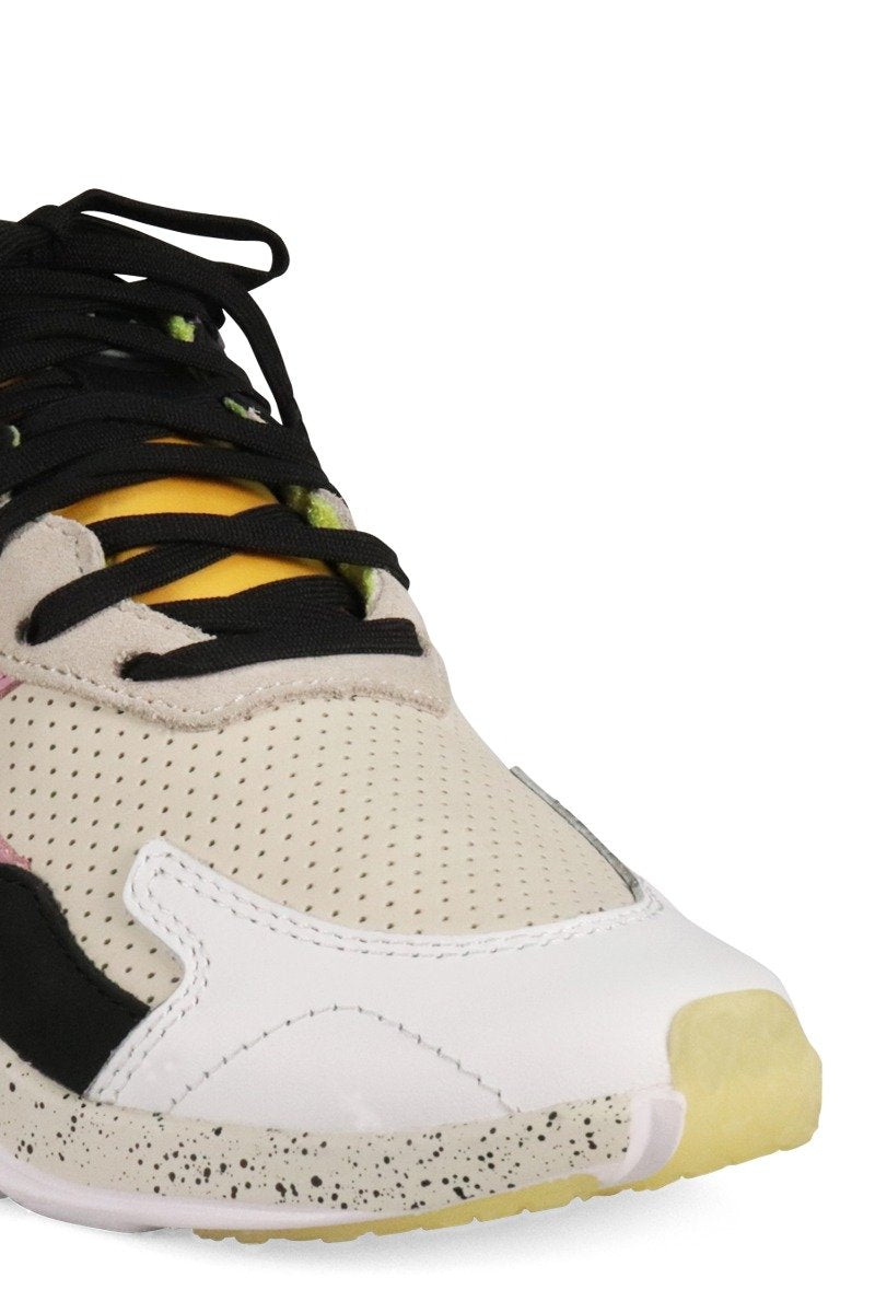 Daku Sneaker Lightweight Casual Sneakers Stylish Fashion 